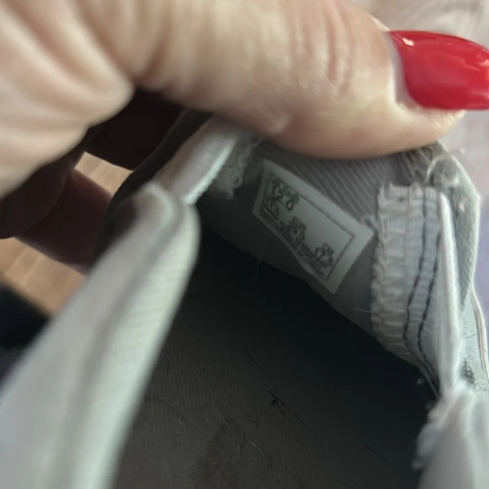 Kids Vans Size 12 - Gray and checkered - Picture 3 of 5
